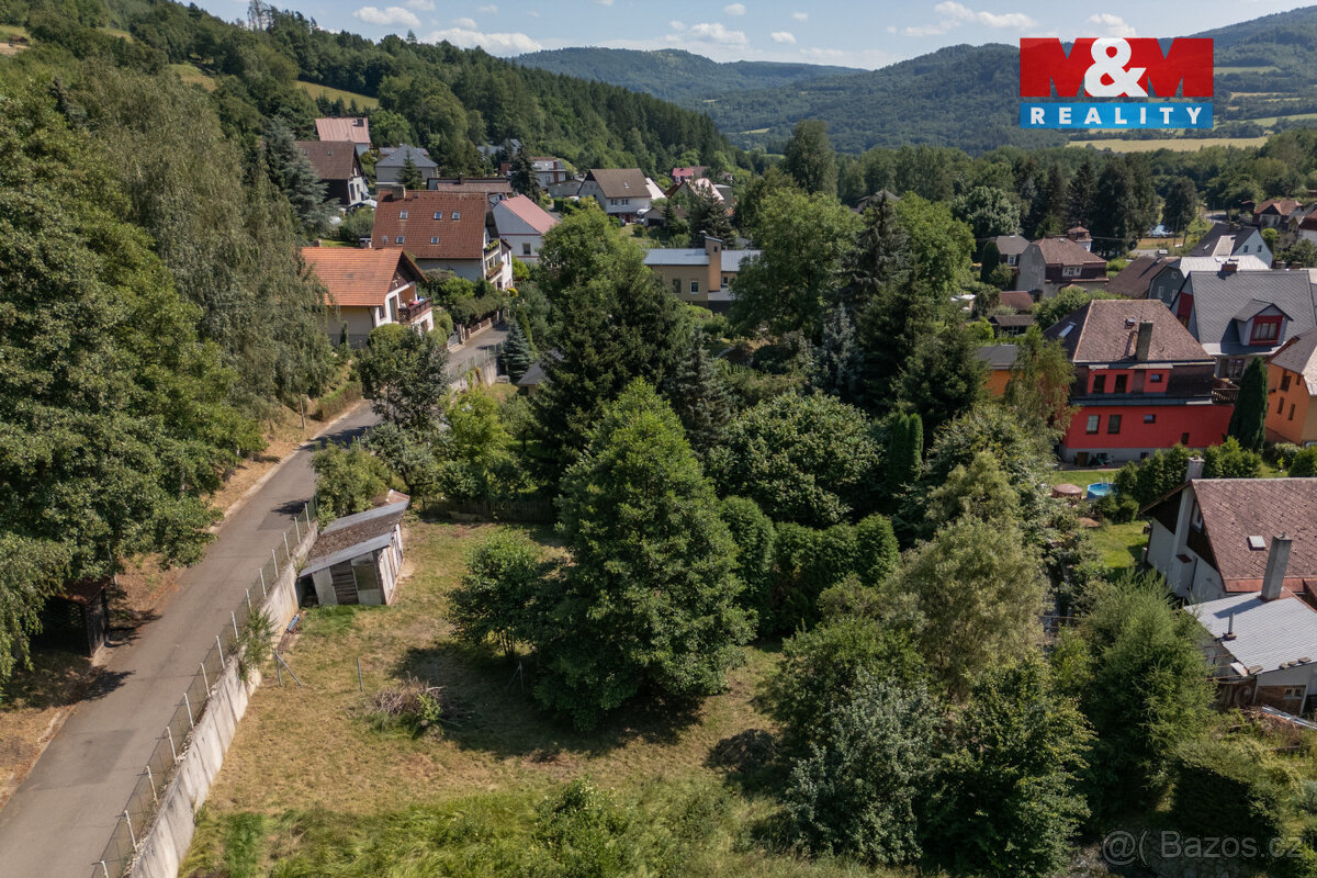 Prodej pozemku k bydlení, 876 m², Perštejn, ul. Nová - 5