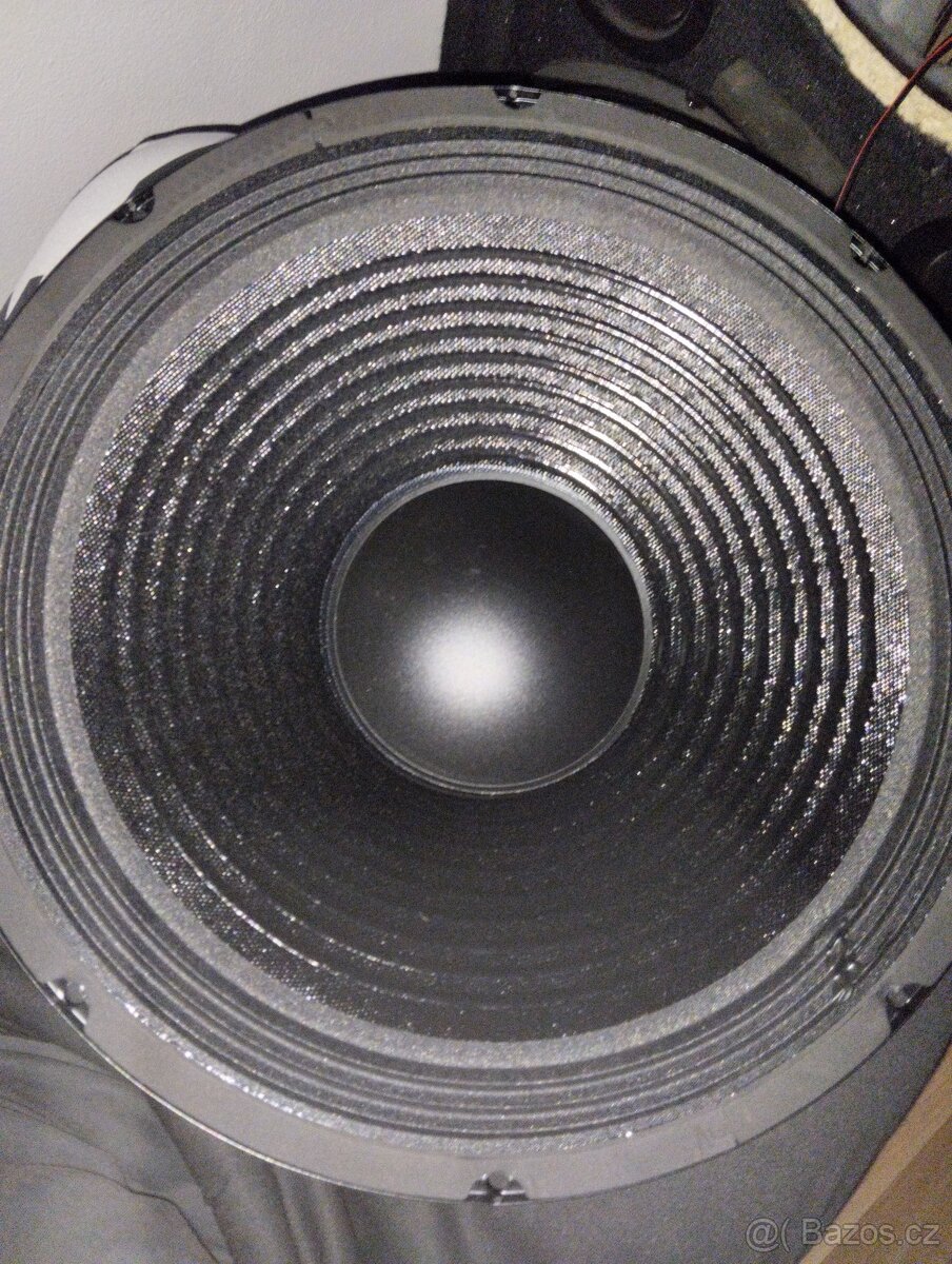 Omnitronic BX-2550 Pasivní subwoofer - 5