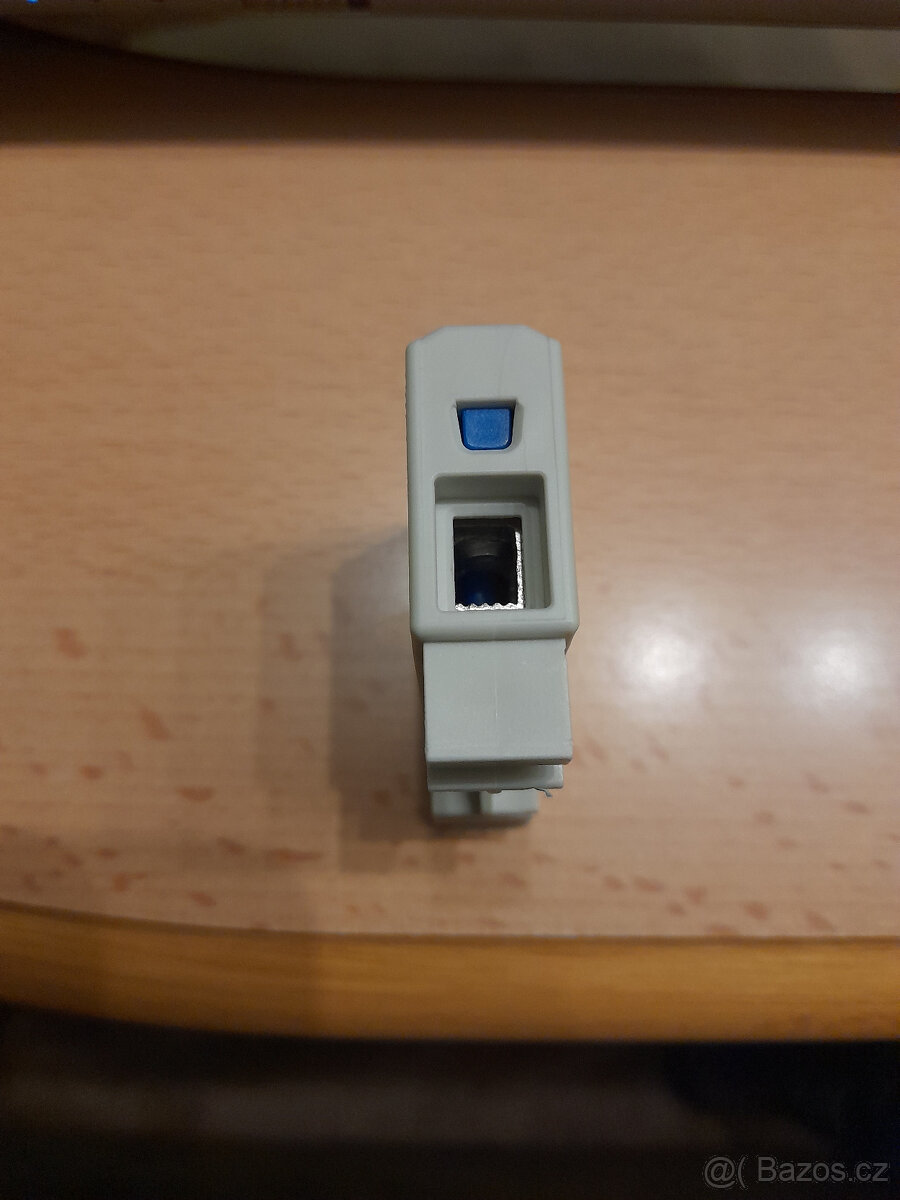 SFT přepínače a svorky - 5