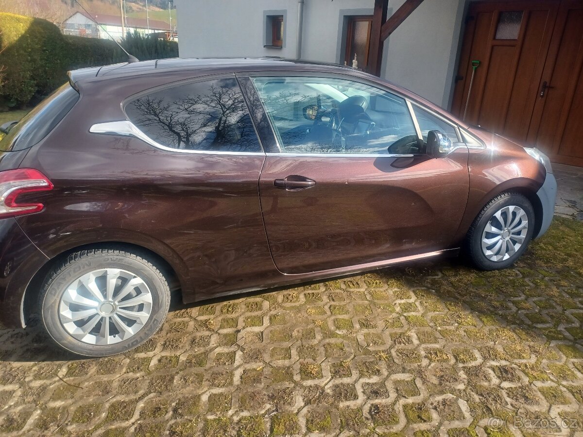 Peugeot 208 1,6/88 kW - 5