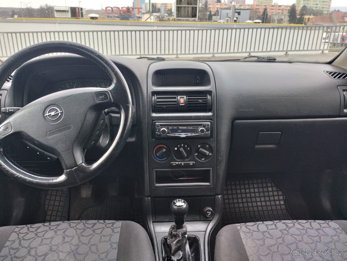 Opel Astra 1.6i 74kw - 5