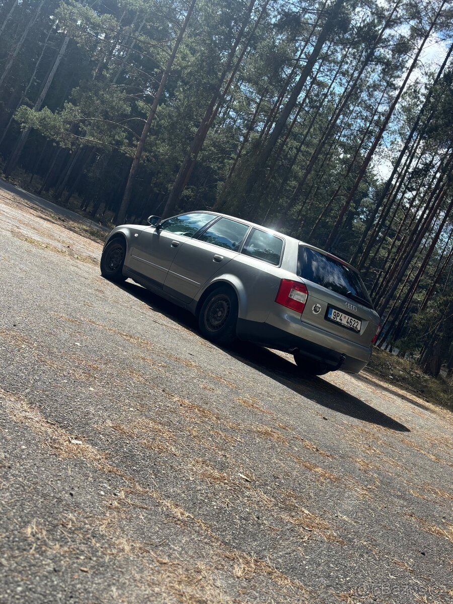 Audi B4 A6 2.0 97kW 2002 - 5