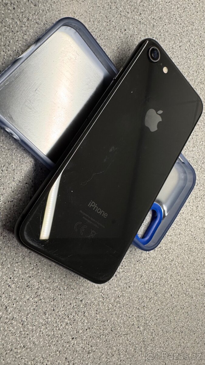 iPhone 8 Black 64GB - 5