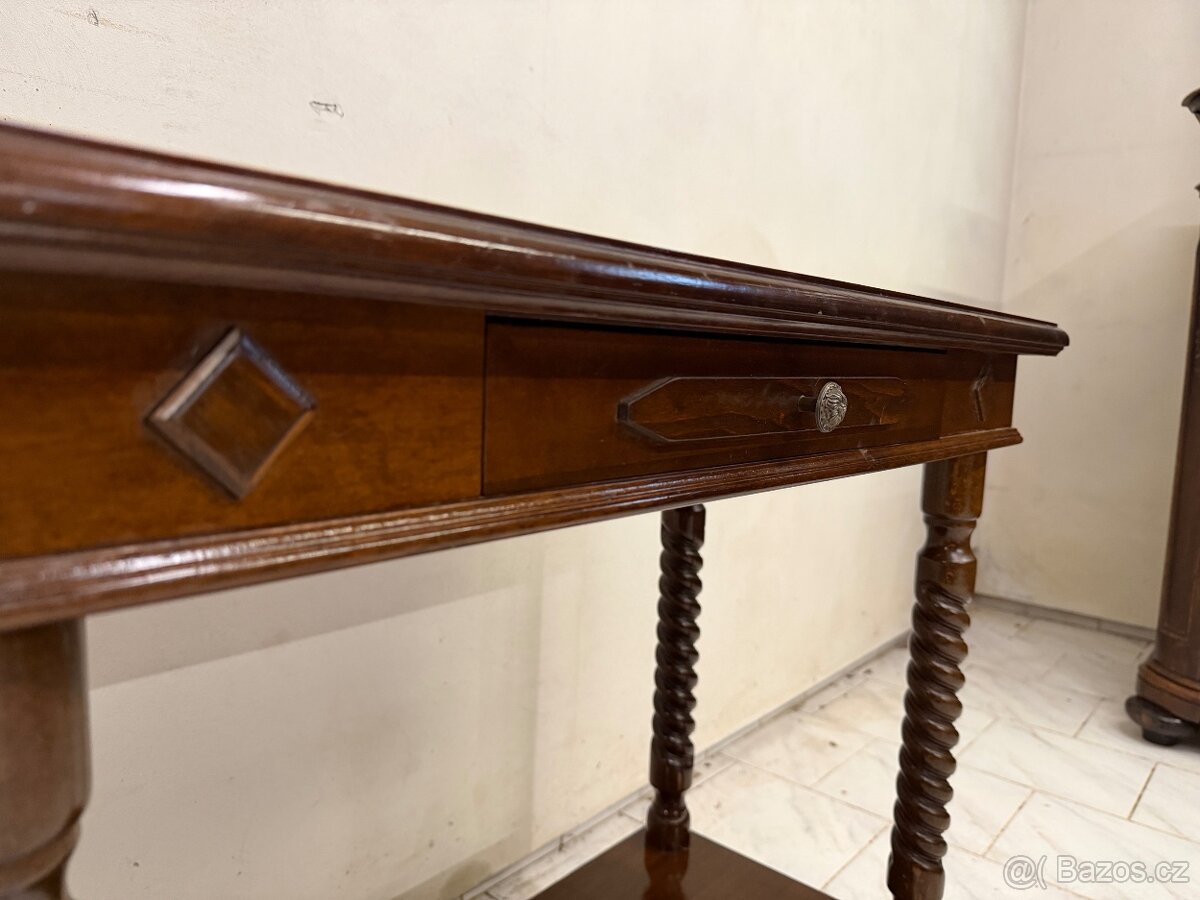 Starožitný konzolový stolek - 5