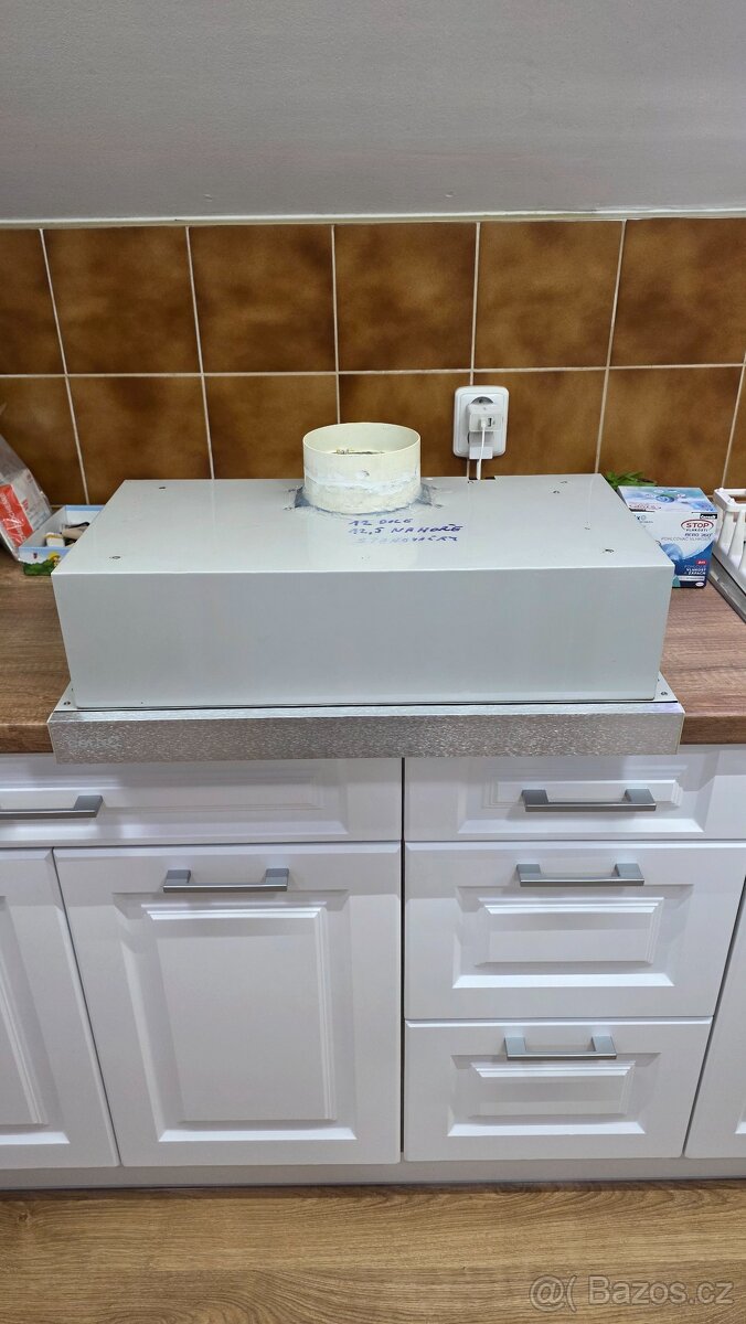 Výsuvná digestoř - 5