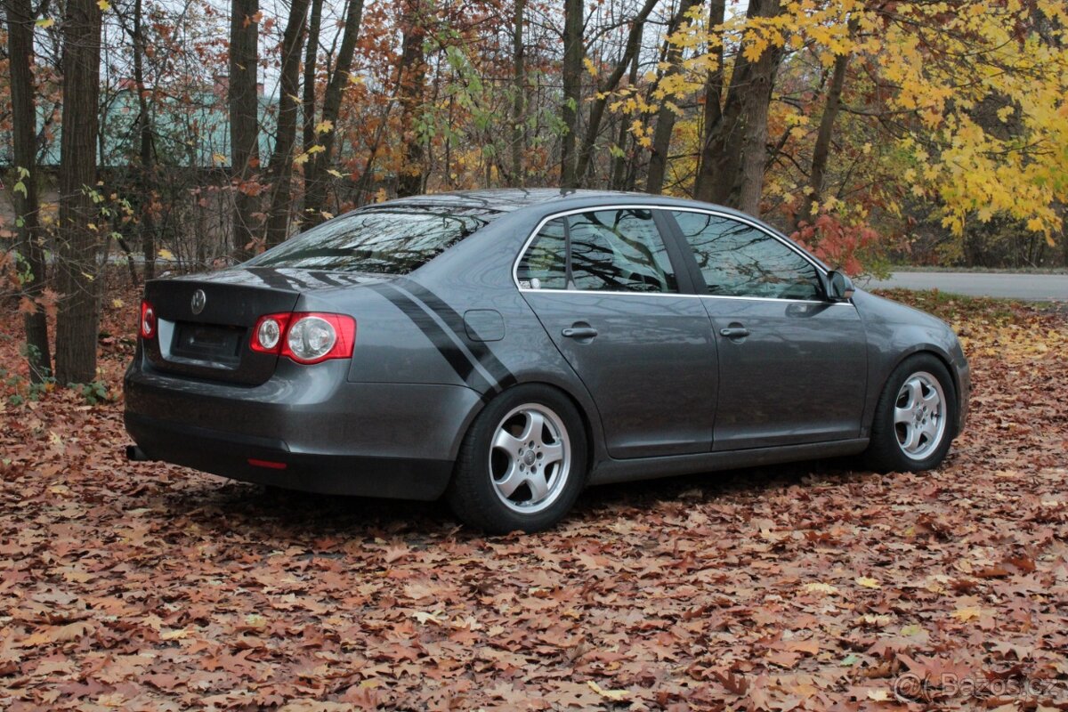 Volkswagen Jetta 1.9tdi 77kw - 5