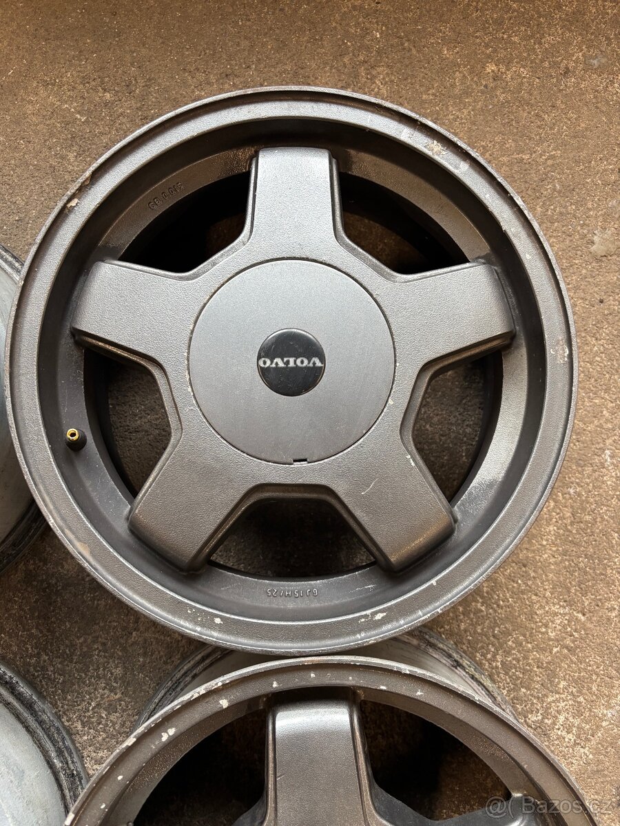 Alu disky original Volvo 15", 1ks-750,-Kč - 5
