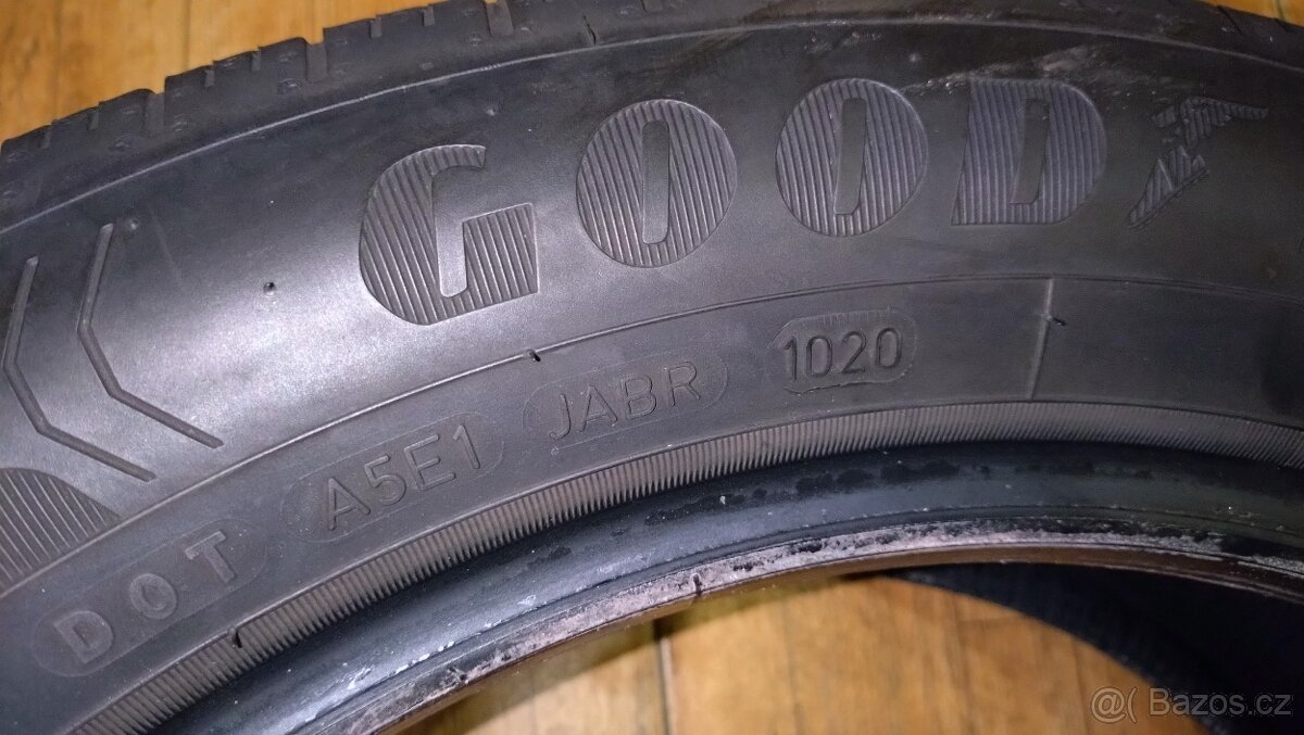 Pneu Goodyear efficientgrip performance 205/55 r17 91v letní - 5