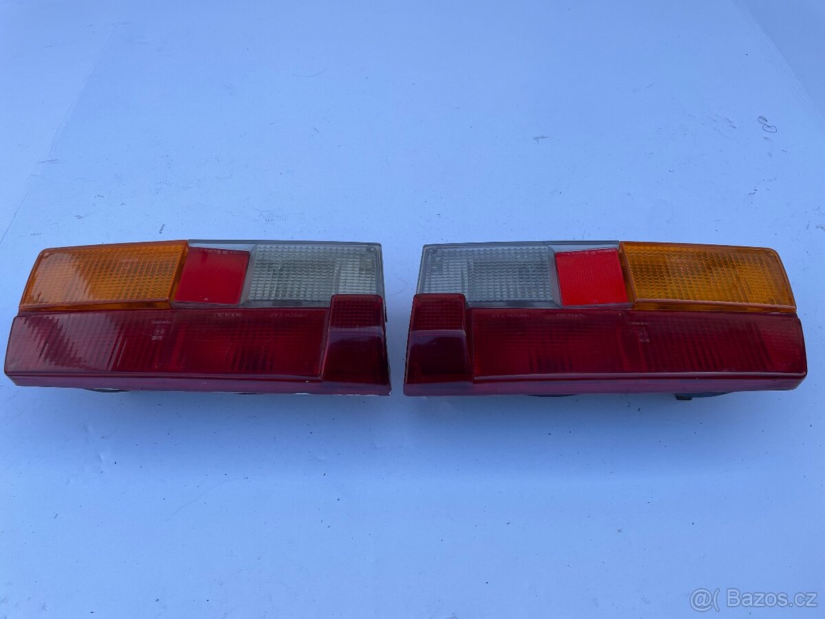 Zadní světla - Škoda 120 - 5