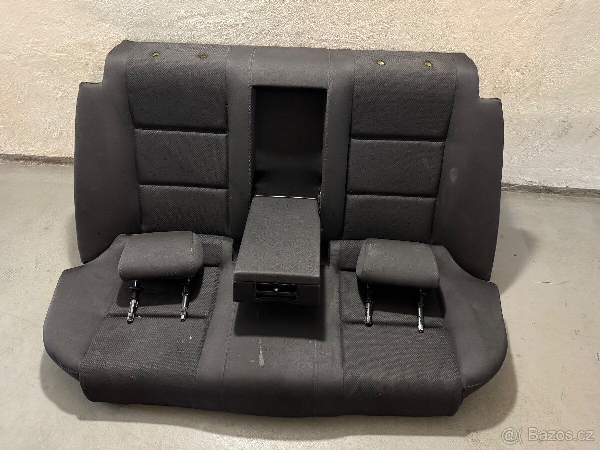 sedačky Audi a4 b6 - 5