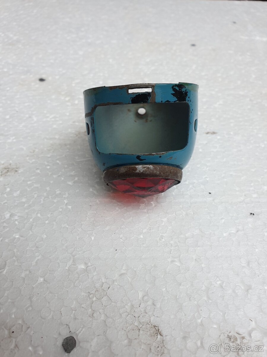 Kryt zadního světla - 5