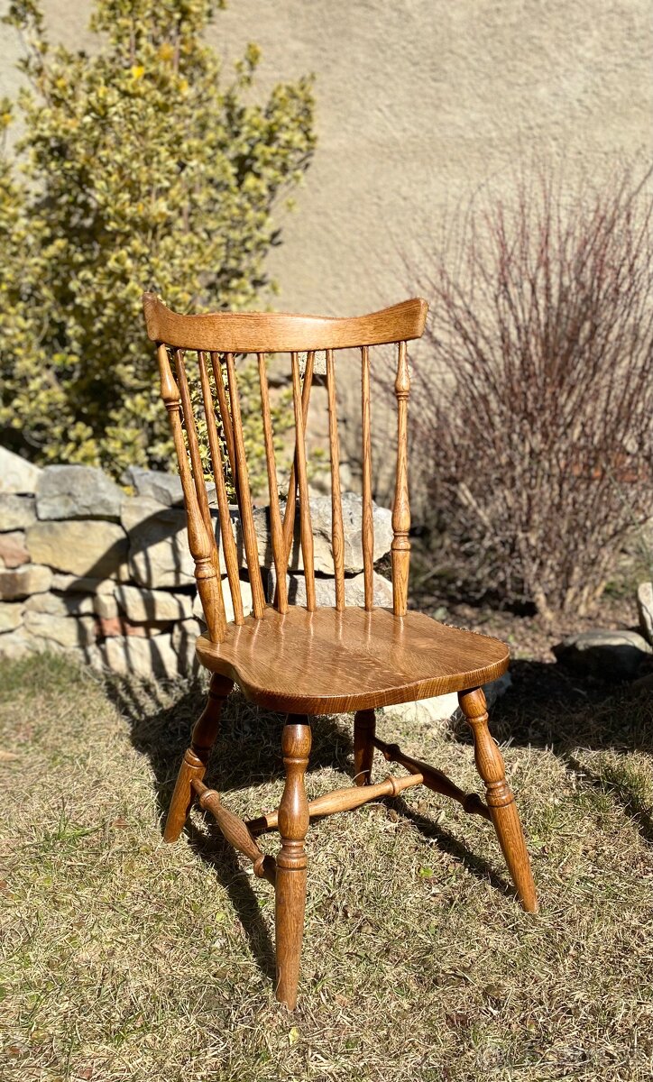 Jídelní rustikální stůl rozkládací + 4 židle - 5