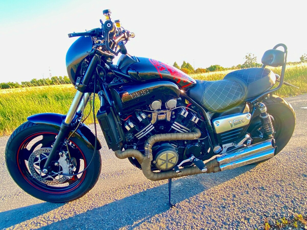 Yamaha VMAX 1200 - 5