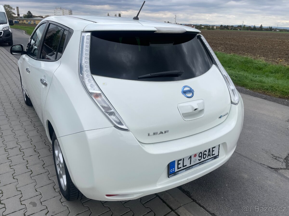 Nissan Leaf 24kw rok 2015 2.majitel CZ - 5