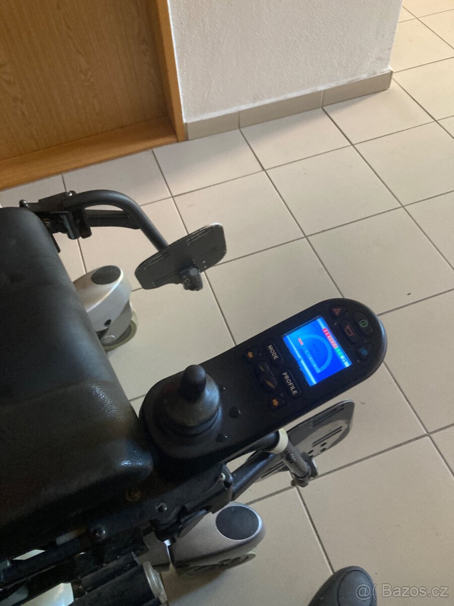 Elektrický invalidní vozík - 5