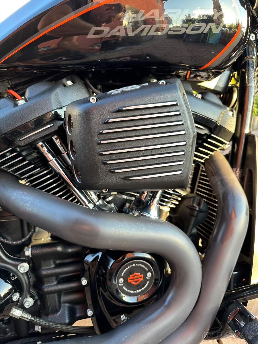 2019 Harley Davidson FXDR 114 - 5