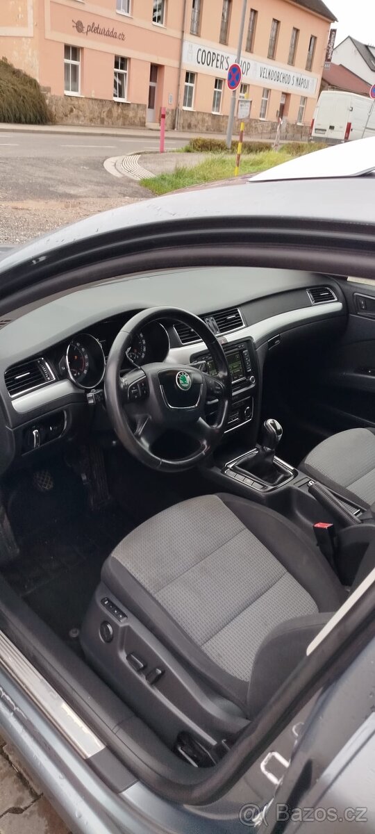 Škoda Superb combi 1.6 TDI 77kw - 5