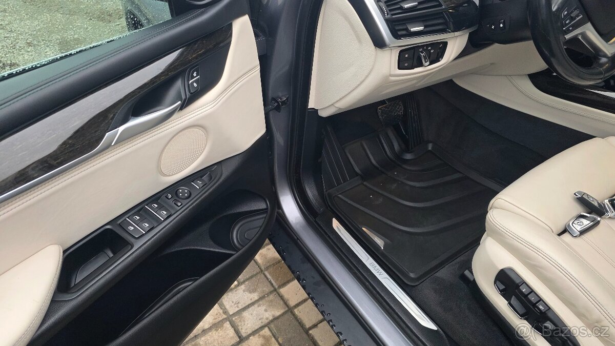 BMW X5 4.0d 230kw r. 2017 566tis Kč bez DPH - 5