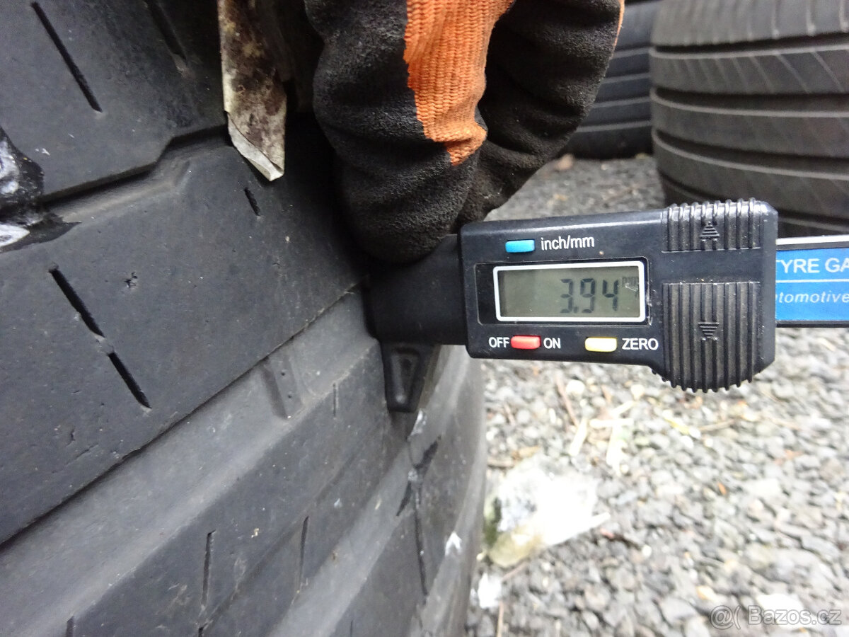 Letní pneumatiky 285/45/21 - 5