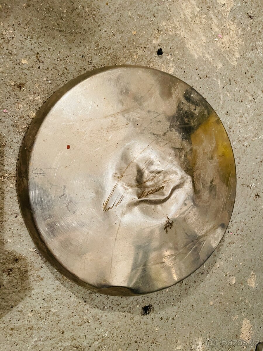 Poklice Tatra 603 - 5