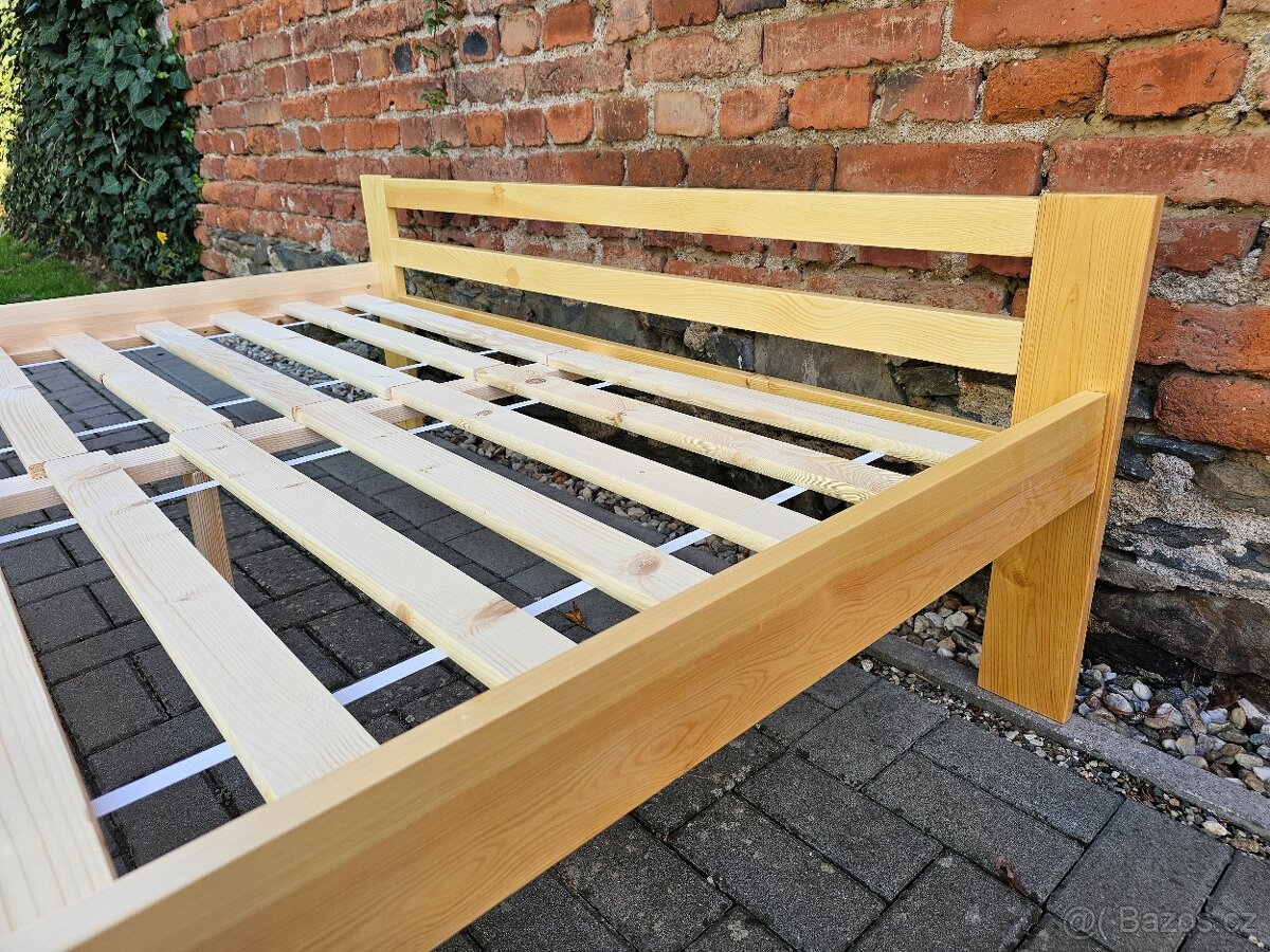 Masivní borovicová postel 180x200 s roštem - 5