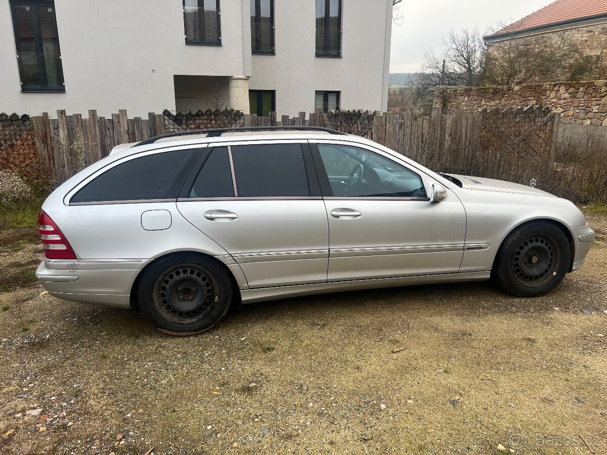 Mercedes-Benz C320 W203 (2002) – 6V - 5