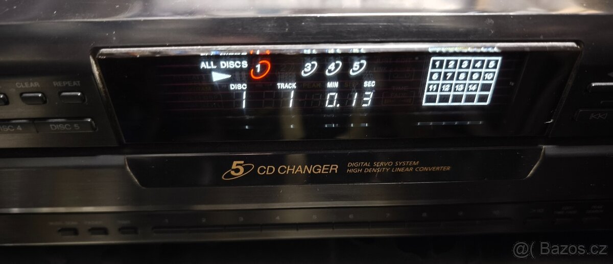 Sony hi-fi CD přehrávač na 5x CD (měnič) SONY CDP-CE405 - 5