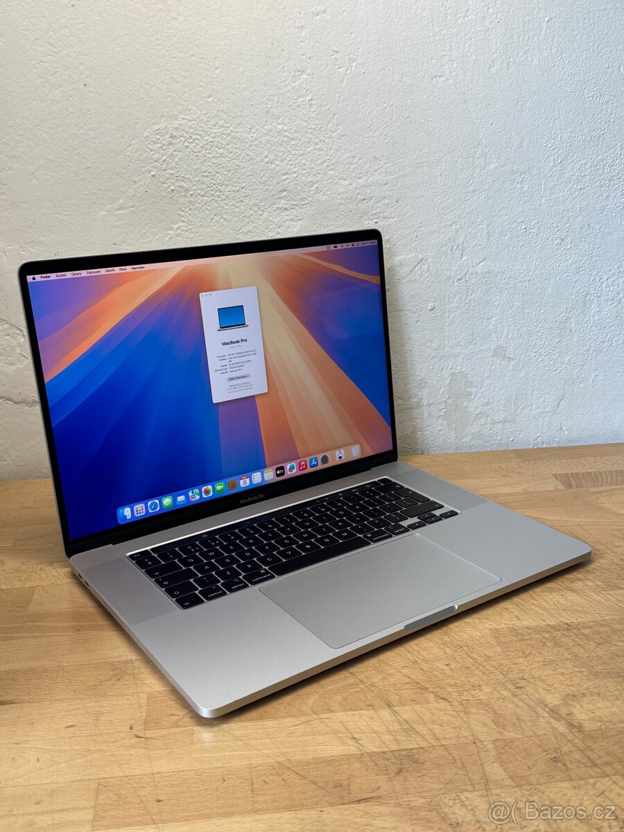 MacBook Pro 16” 2019 CTO /16GB RAM/i7/512GB SSD/Záruka - 5