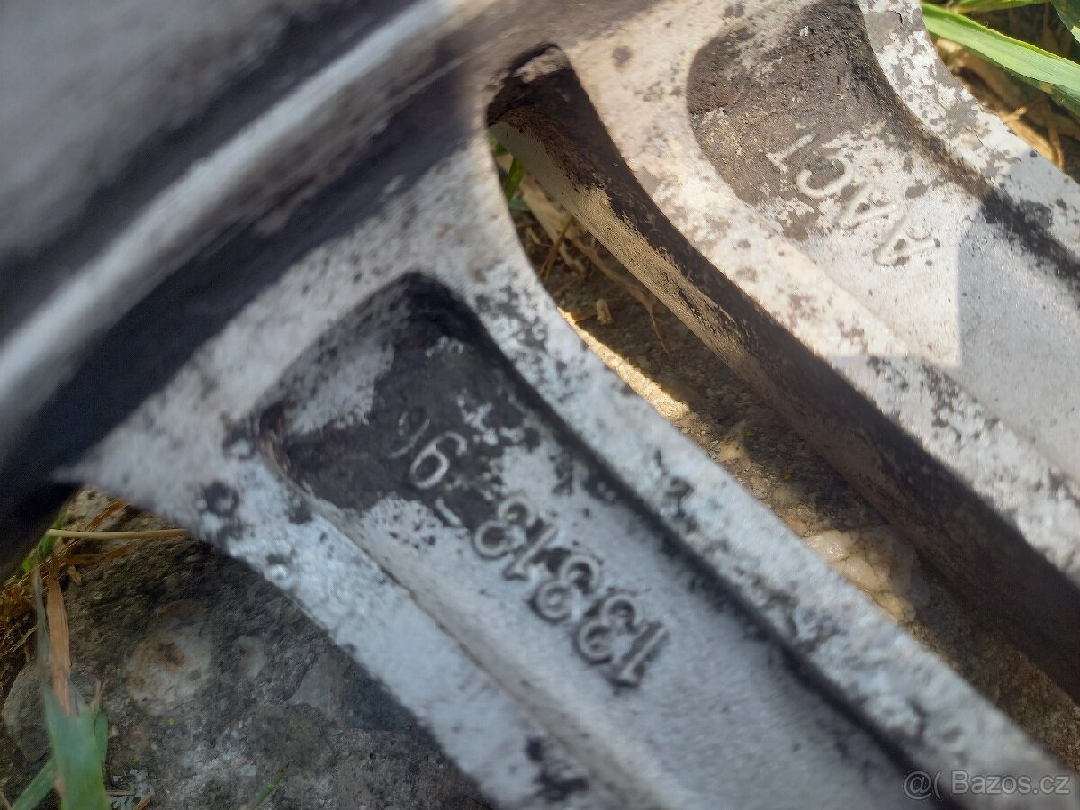 Opel Insignia A koupím 1ks alu. - 5