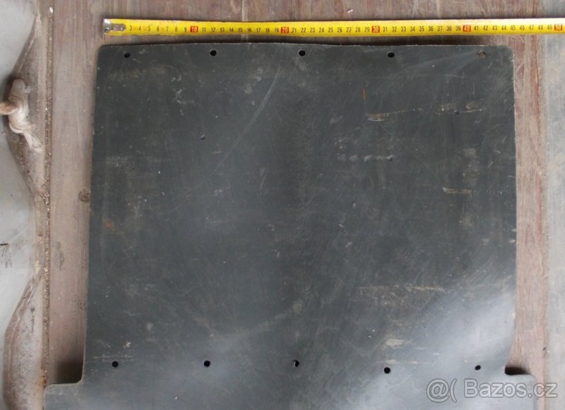 Zástěrka proti rozstřiku INSERT LINE plastová černá - 5