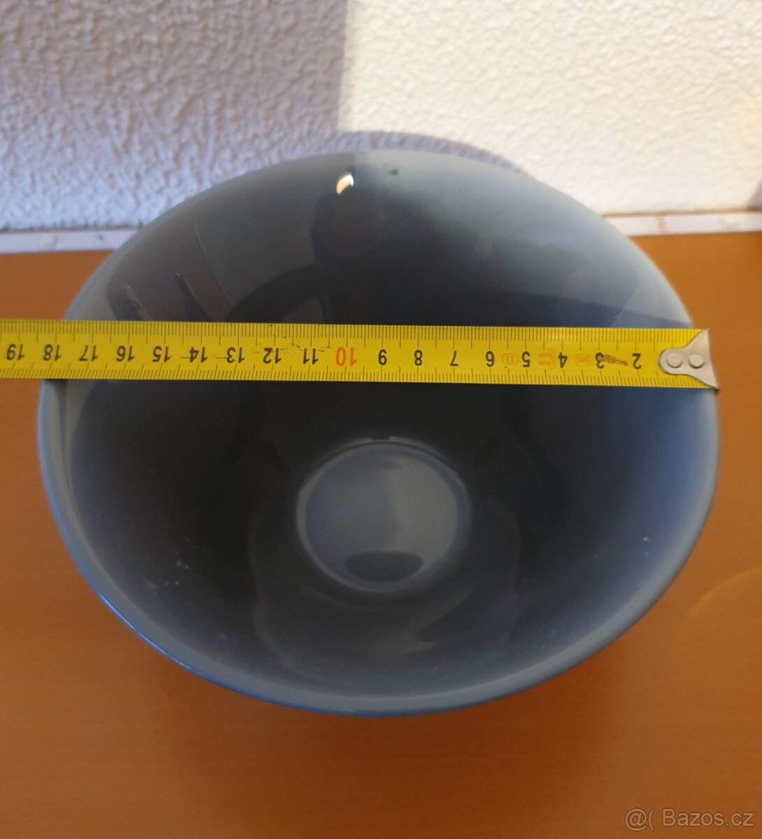 Hutní sklo -Černá autorská mísa - JiřÍ Šuhájek - 5