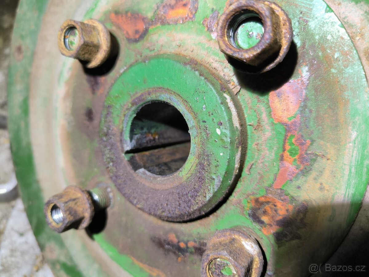 Brzdové bubny kol PF 62 - 5