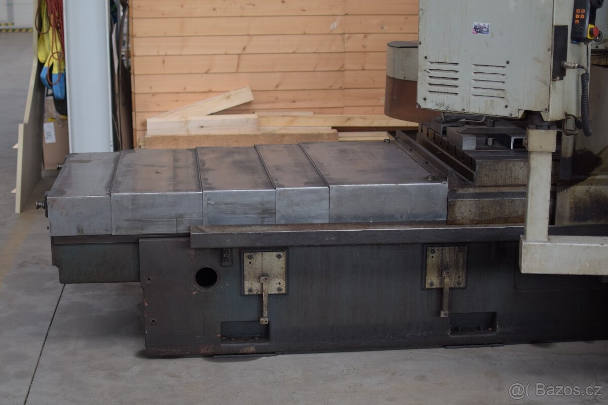 Souřadnicová vyvrtávačka MAS VXD 100 CNC - 5