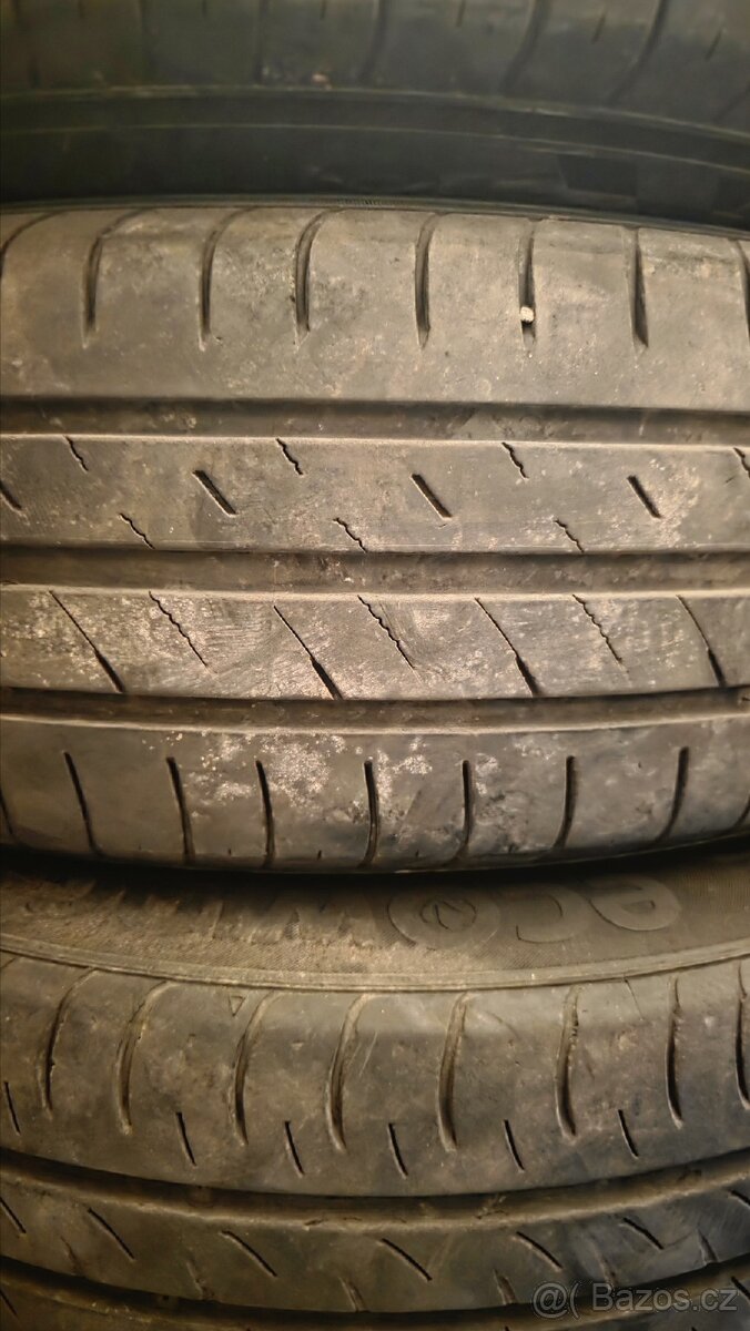 Pneumatiky Kumho ecsta hs52 ev 185 65 r15 - 5