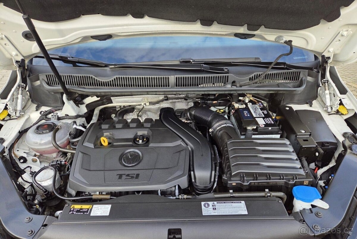 VW Touran 1.5TSi EVO 110kw Highline najeto jen 43 000km - 5