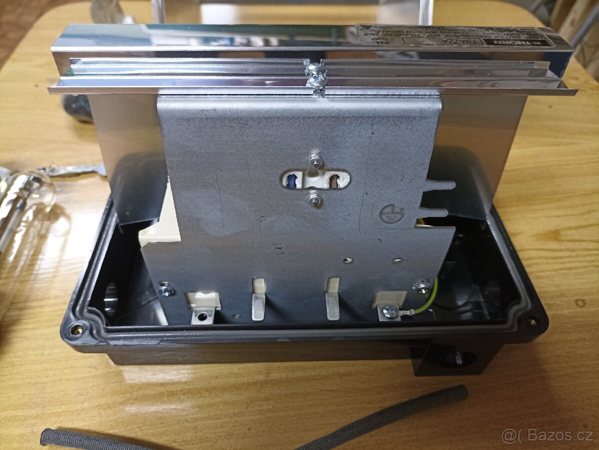 Světlo lampa svítidlo výbojka - 5