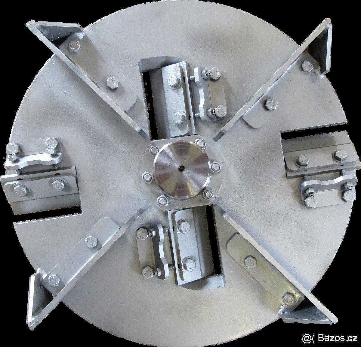 Štěpkovač GL&D Galaxi Motor - Vanguard 35 HP - 5