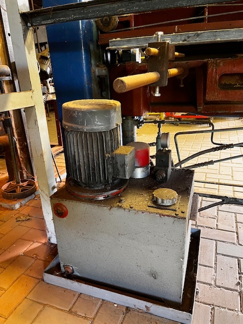 Ohýbačka plechu - 5