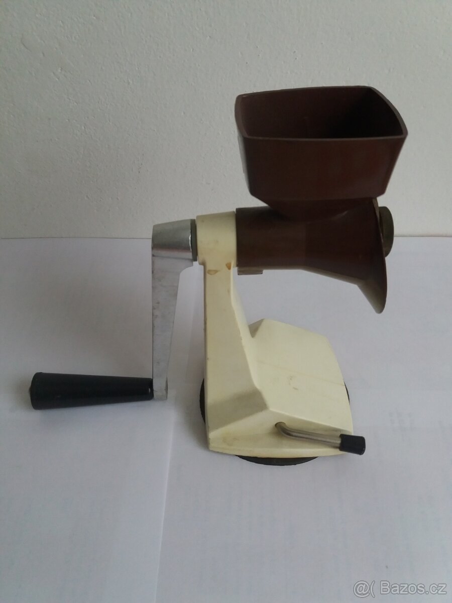 Mlýnky na mák. - 5