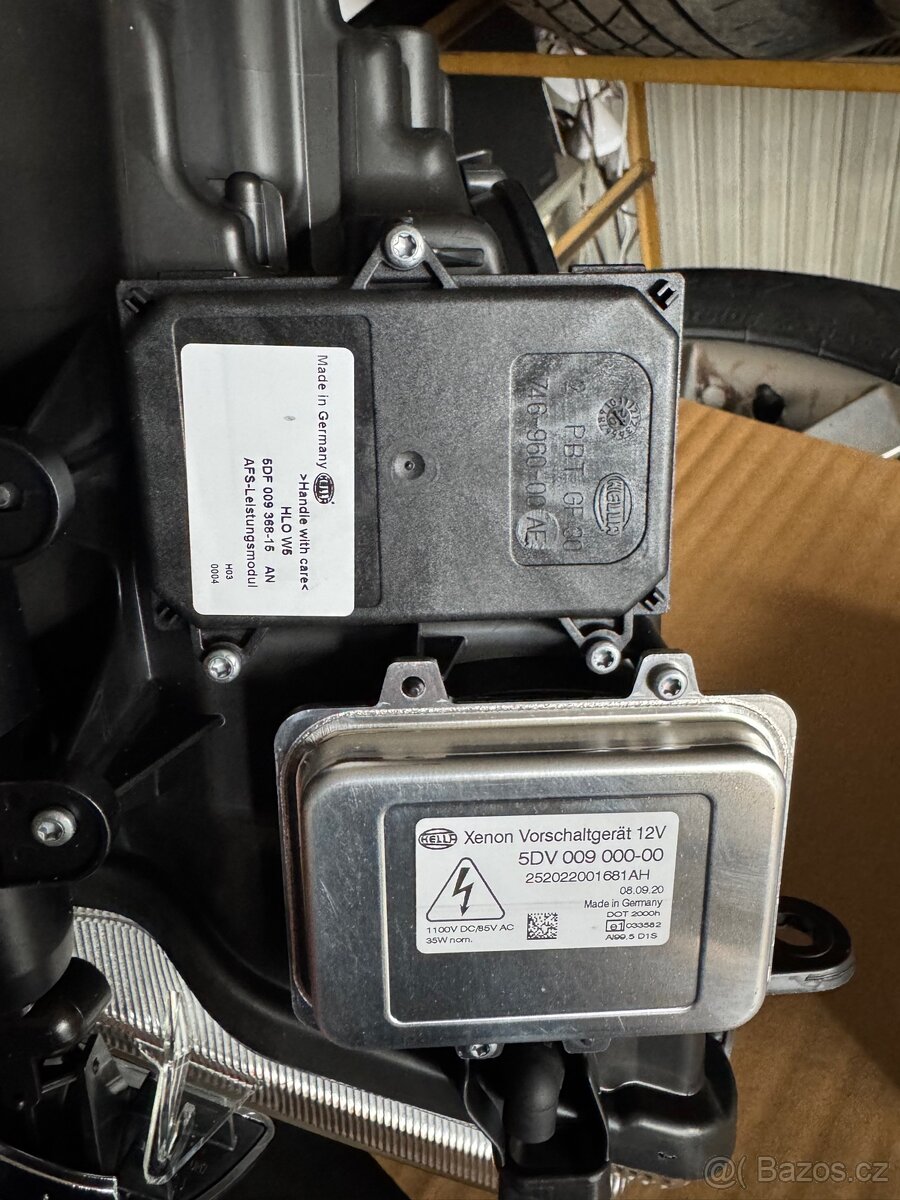 Škoda Superb světlo - 5