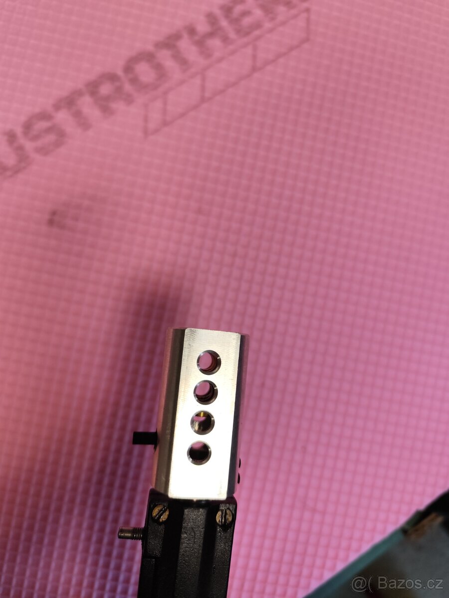 Lov 21 CO2 pistol 4,5mm - 5