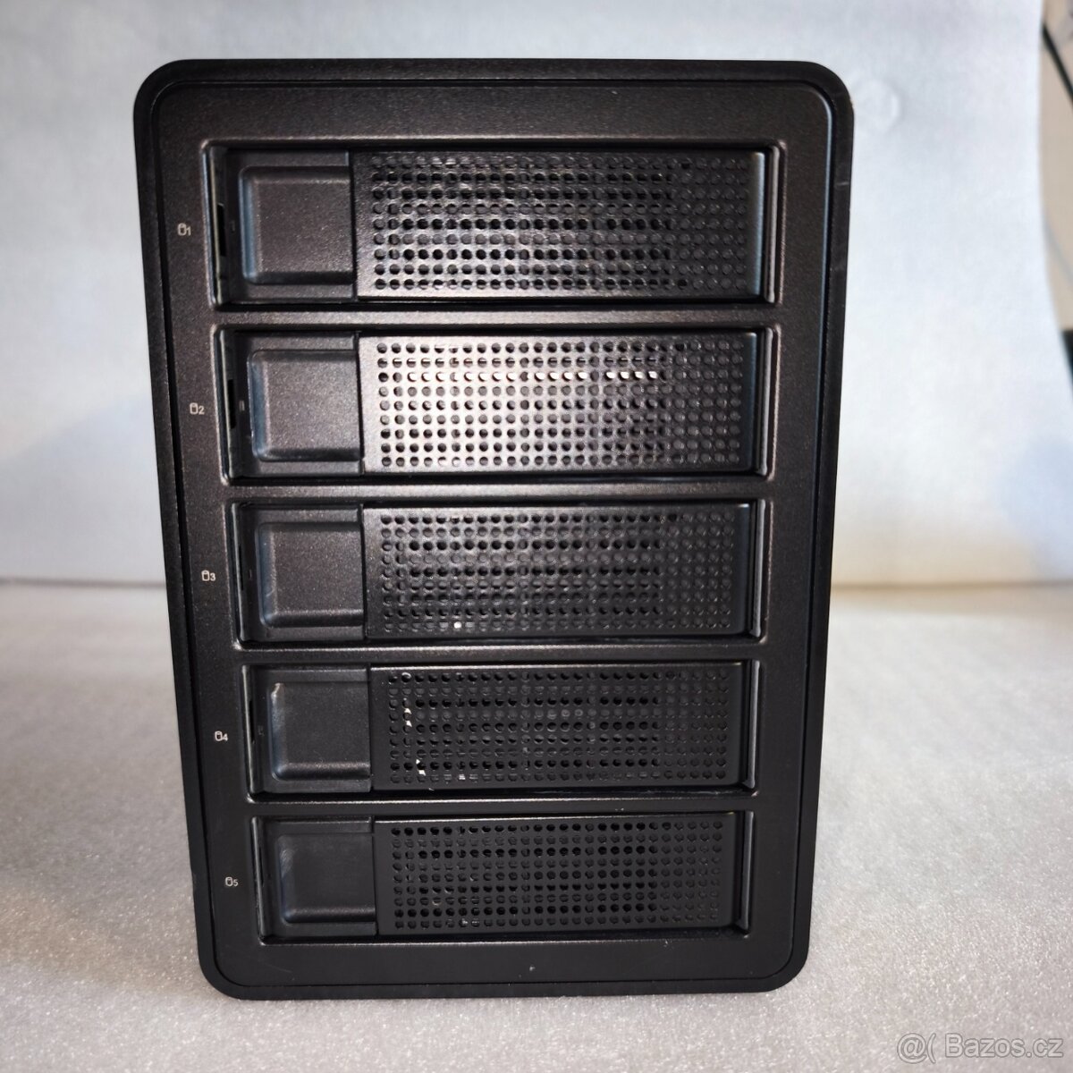 Externí boxy na 3,5" HDD - 5