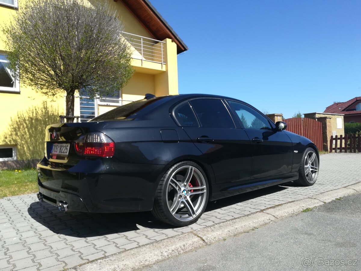 BMW e90 330i - 5