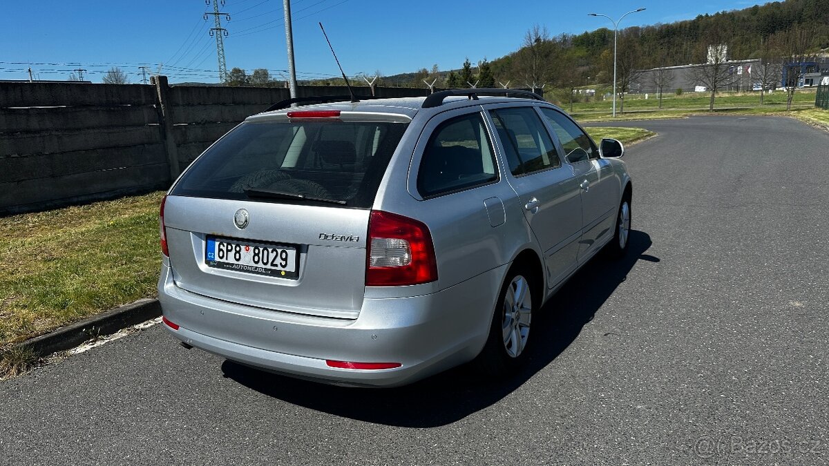 ŠKODA OCTAVIA 1.6 MPI - 5