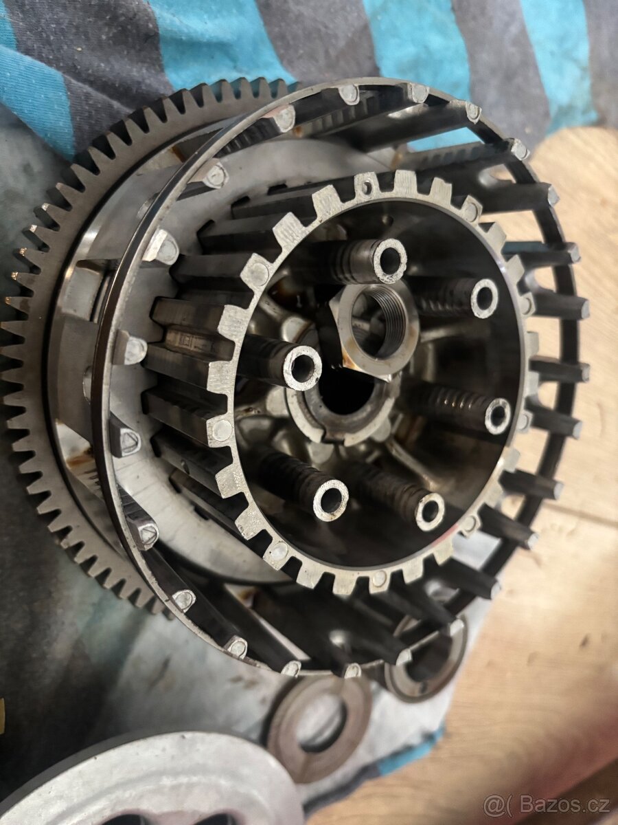 Spojka na Yamaha R6 03-05 - 5