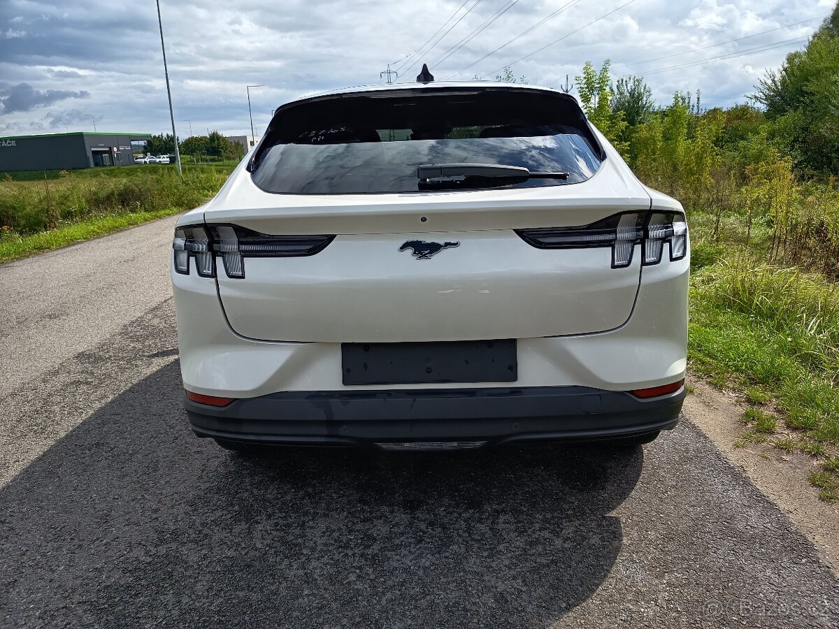 Ford mustang Mach e 99kwh - 5