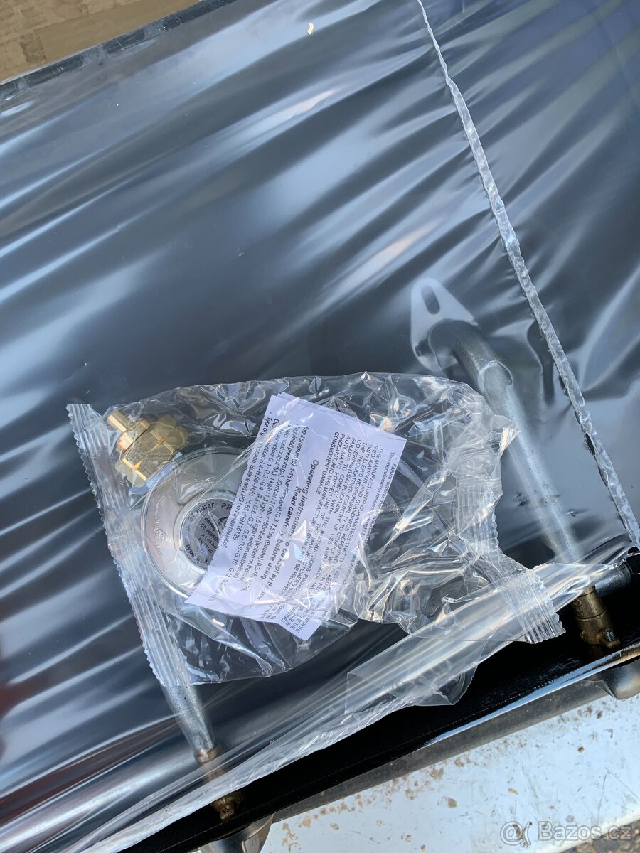 plynový vařič Kempingový STOLNÍ 3 plotynky mobilní - 5