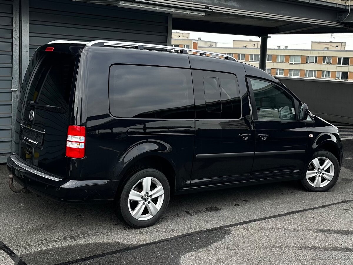 Maxi 2.0tdi 125kw Highline 281000km, DSG, Navi, 5míst - 5