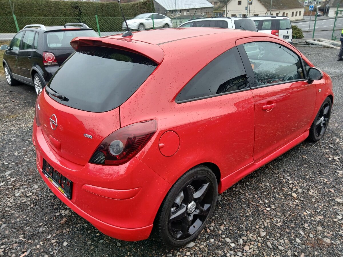 Opel Corsa 1.6 TURBO GSI - 5