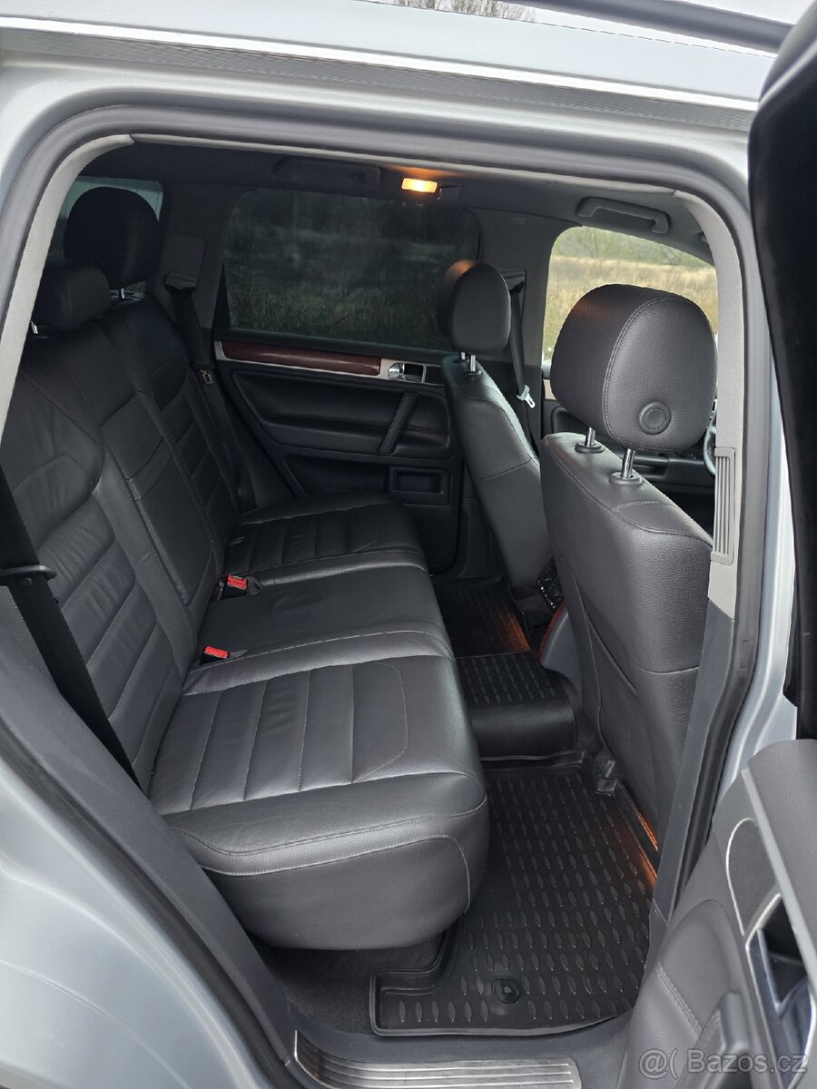 Volkswagen Touareg 3.0tdi V6 - 5